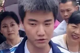 浙江考生林欢，提前20分钟交卷，称高考太简单，最终得了多少分？图片