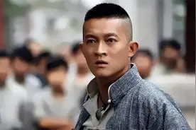 演员杨志刚：面瘫还结巴，却被三哥“强捧”，大姑其实是他亲妈图片