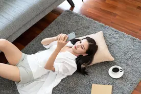 手机新增智感扫码，手机对准二维码，不打开应用自动读取图片