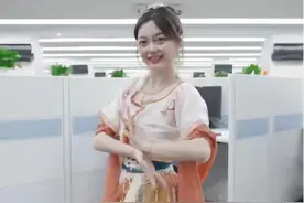 电信小姐姐绝美舞蹈 带你体验端午变装之旅图片