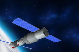 NASA质疑中国空间站“只写中文太傲慢”，国外网友：不可理喻图片