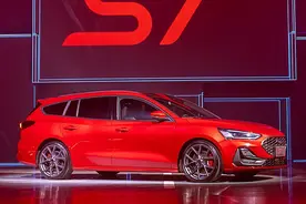 试驾福特福克斯ST旅行版，你就说这车有缺点吗？图片