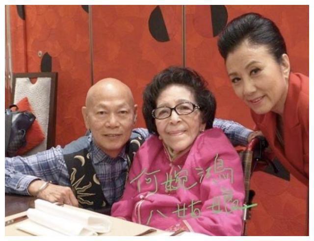 赌王胞姐何婉鸿去世
