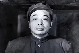 彭德怀发动著名的百团大战，到底有没有得到党中央批准？图片