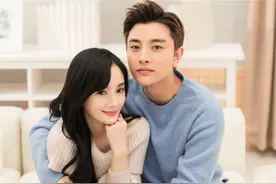 贾乃亮与李小璐：被骗子和谣言拆散，离婚后两人的处境截然不同图片