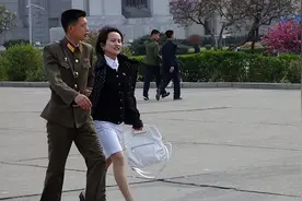 朝鲜情侣约会都做些什么呢？看了你会羡慕又赞叹图片
