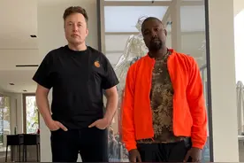 椰子前员工曝，坎耶常给同事发卡戴珊不雅照及她与自己的露骨视频图片