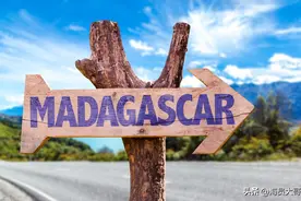 我，航海13年，船员不在乎月薪上万，反而喜欢去马达加斯加换猪图片