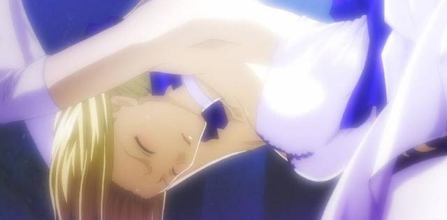 有趣的动漫看看英雄被敌人俘虏和羞辱的动漫场景，这很有趣，