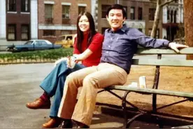 75年，马英九和周美青的合影，那年他25岁，怎一个帅字了得？图片