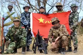 在日本，解放军有一群狂热粉丝，就算被骂“日奸”也要花钱扮演！图片