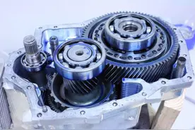 电动汽车为什么不加变速箱解决高速能耗问题图片