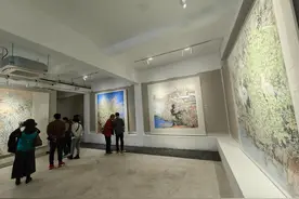 当国画遇上水彩，她笔下的禽鸟会“呼吸”图片