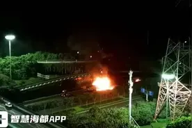 福州凌晨突发！多次爆炸！剧烈燃烧！图片