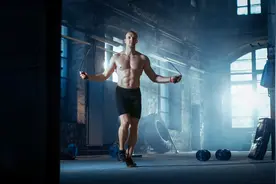 公认的脂肪杀手——跳绳，每天坚持10分钟，有什么后果？图片