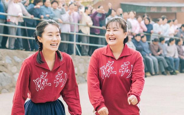 被《狂飙》捧红，就自降身价去捞金，真成不了—流演员