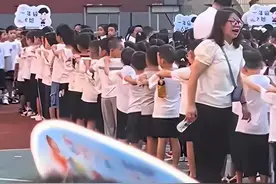 小学男生多过头？"断崖式差距"引发担忧图片