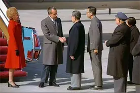 1972年尼克松访华，点名要看39军，毛主席大笑：看来他还是不服气图片