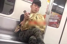 王雨馨直播谈与黄景瑜婚史，男方性取向被质疑多年图片