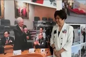 香港传奇才女梁凤仪：白手起家身家上亿，离婚与前夫成为挚友，73岁为再婚丈夫发悼文让人泪目图片
