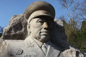 1955年授衔，55位开国上将的军队级别是11等24级中的哪一级？图片