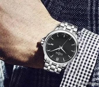 �����������ֵ�������Լ۱ȳ��ߵ�ǧԪ�����ֱ�����4��