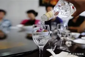 领导说“你不喝就是不给面子”咋办？老油条教你两句话摆平图片