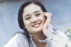 演员伍宇娟：初恋贾宏声跳楼，丈夫因谣言将她抛弃，如今过得怎样图片