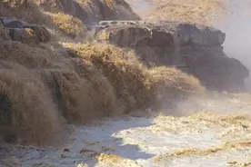 1953年，毛主席为何将河南省会迁往郑州？这其中有什么缘故？图片