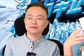 如果你觉得活着很难，请看看他这4年！图片