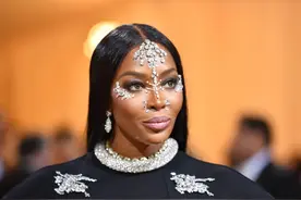 BURBERRY 竟然在 Met Gala 这么大的活动上出服装事故，实在老马失蹄图片
