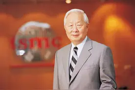 宁波人，56岁才创业，后来成全球芯片大王，70岁时娶57岁的妻子图片