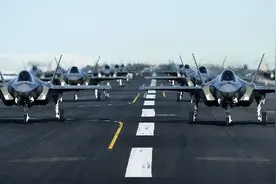 美国进入一级备战有多可怕？军事专家说：世界上没国家能打赢美国图片