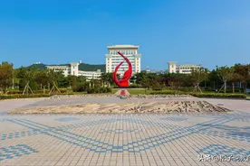 山东大学威海分校，是超低分捡漏的211和985，这是真的吗？图片