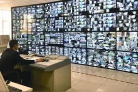 道路新增监控设备，司机朋友们见过吗？图片