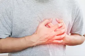 单孔胸腔镜手术治疗自发性气胸,如何及时治疗？图片