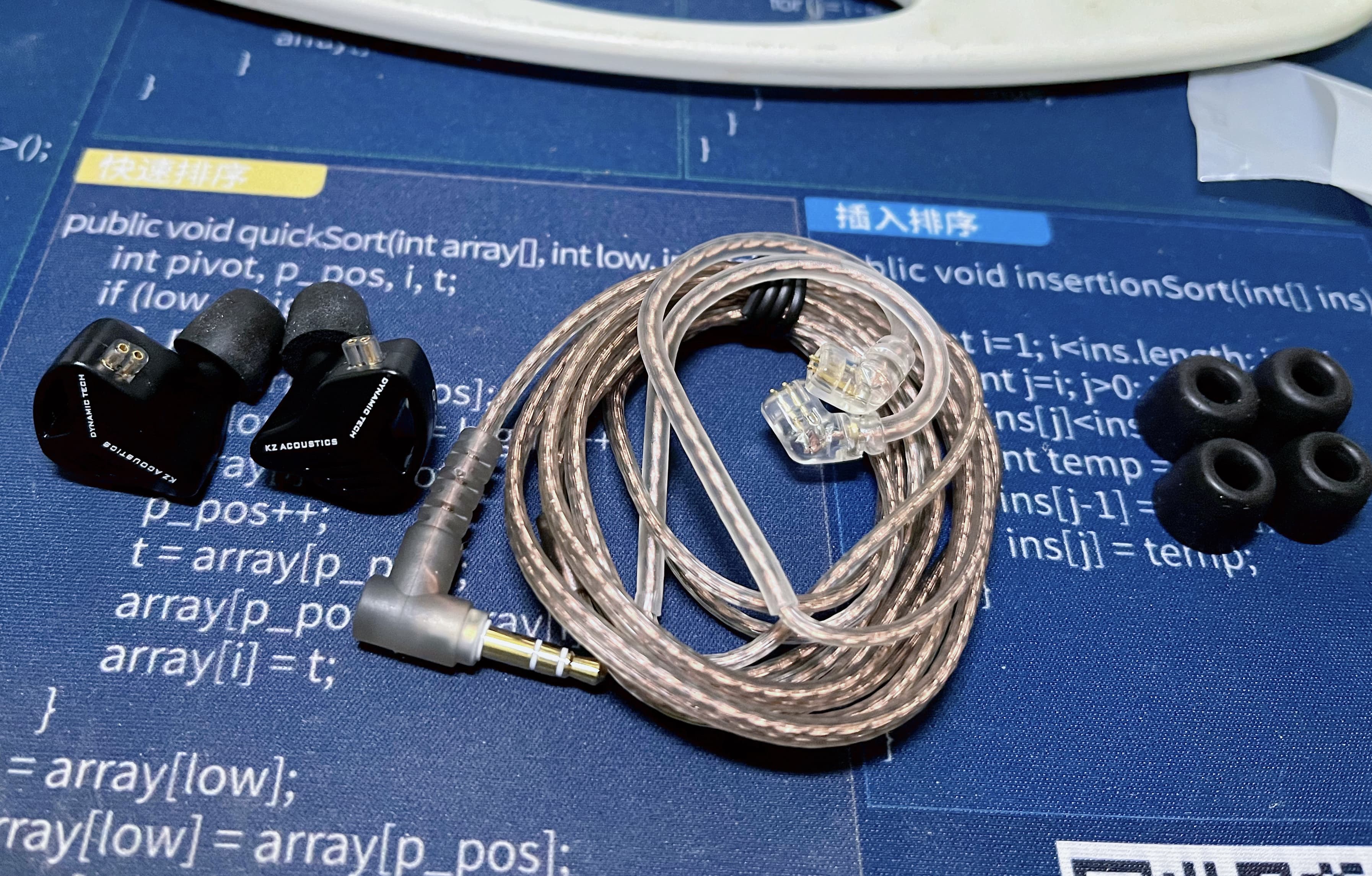 2023年有必要入手有线耳机吗？KZ ZVX有线HiFi耳机，给你答案！