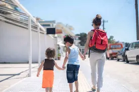 为啥女人生过孩子很容易被看出？除了胯部变宽，还有这几样藏不住图片