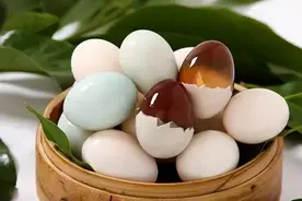 皮蛋到底是“人间美味”还是“健康杀手”呢？看完文章就许明白了图片