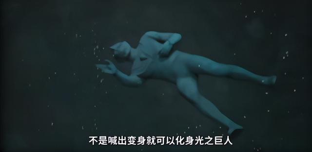 每天印1亿张，年入40亿！在中国，还有啥卡牌比奥特曼卡更疯狂？