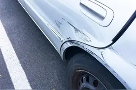 听我一句劝，即使免费也不能更换汽车配件！图片