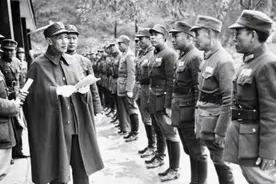武汉会战：中日国运分水岭，从此：日本不败而败，中国不胜而胜图片