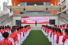 弘扬英烈精神 缅怀革命先烈——高新区第三十一小学“烈士纪念日”主题教育活动图片