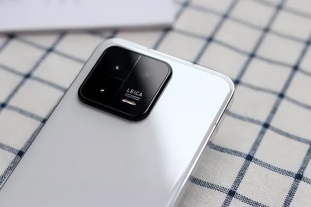 Ԥ�㳬8000ѡ�۵�������iPhone���������и���ѡ��