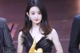 离婚后赵丽颖首谈自己：对儿子没期待，缺乏安全感，渴望成为巩俐图片