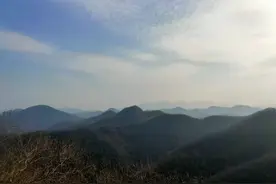 女主播得“皇上”恩宠 虎牙妹获“金龙”打赏图片