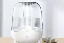 还有人不知道加湿器只能放纯净水不能放矿泉水和自来水吗？图片