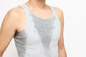 动不动就一身汗，是体虚还是排毒？提醒：可能是这5种疾病征兆图片