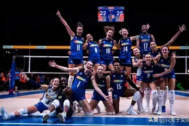 意大利3-0横扫巴西夺冠！3场淘汰赛仅丢一局输中国，女排没那么差图片