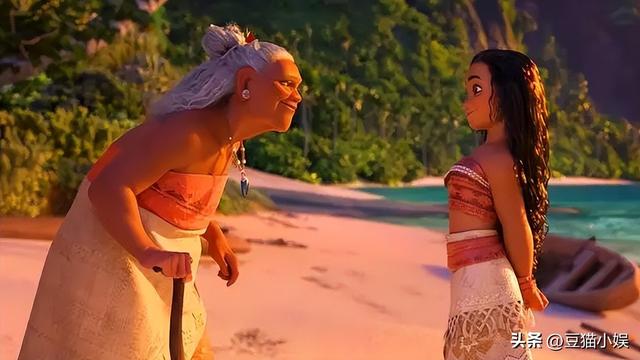 在迪士尼公主电影中，自我拯救并承担社会责任的女性形象